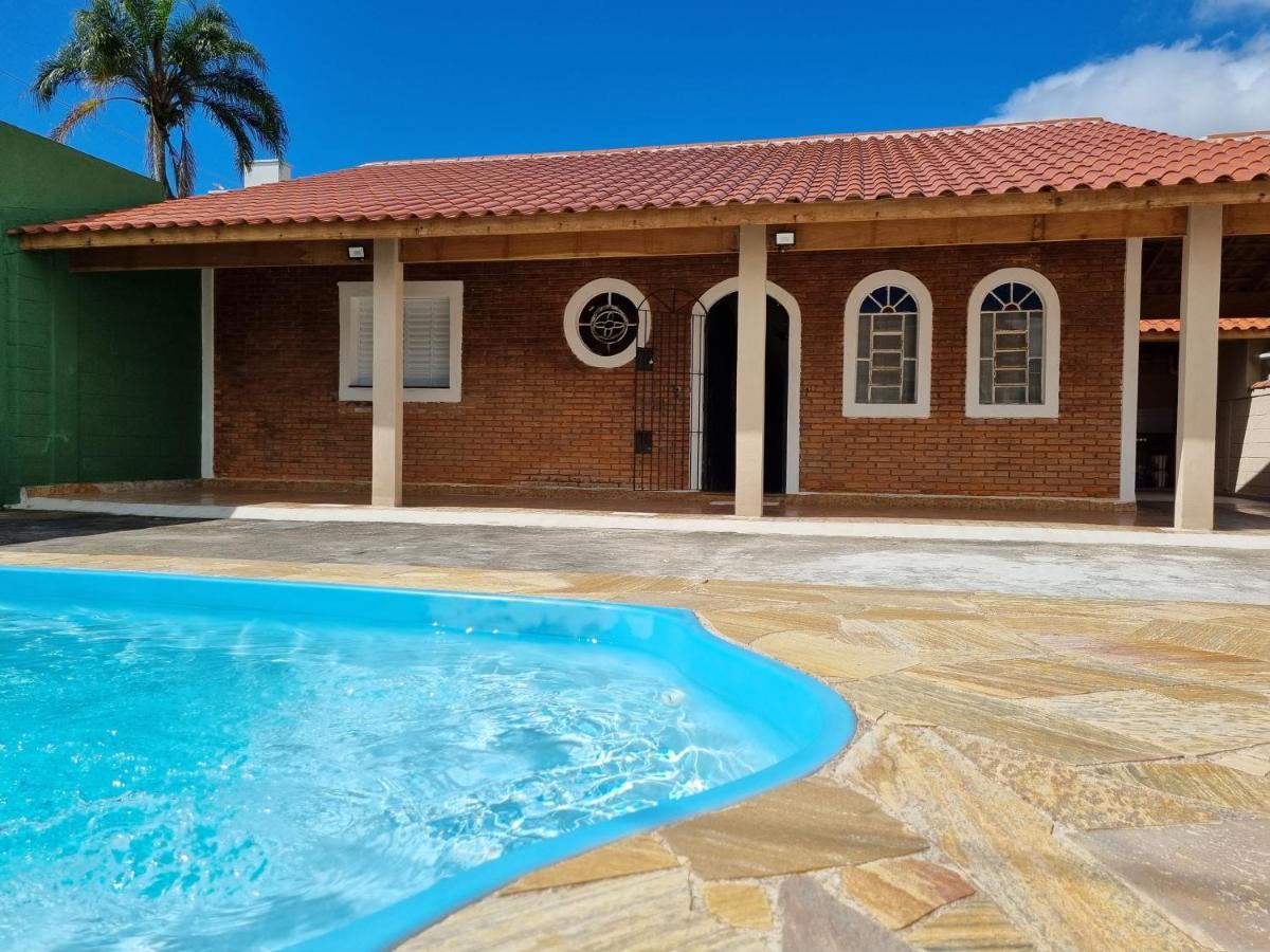 Confortavel Casa Com Piscina E Churrasqueira A 100M Da Praia Caraguatatuba Exterior foto