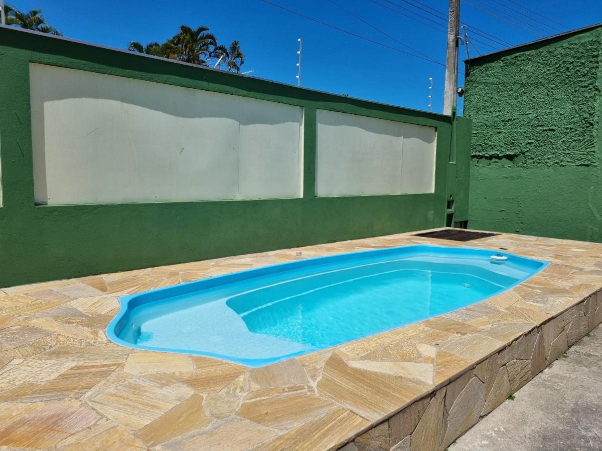 Confortavel Casa Com Piscina E Churrasqueira A 100M Da Praia Caraguatatuba Exterior foto