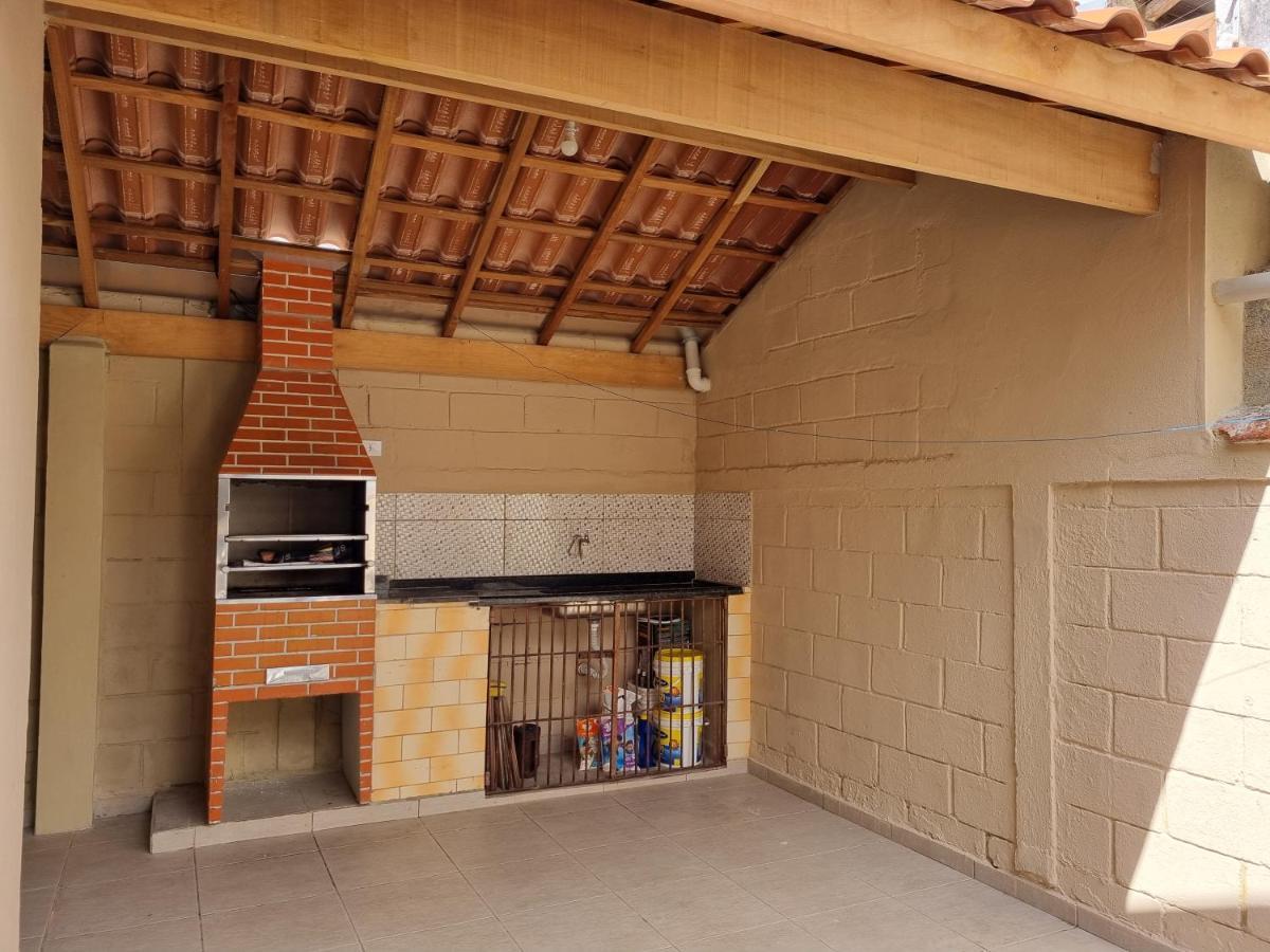 Confortavel Casa Com Piscina E Churrasqueira A 100M Da Praia Caraguatatuba Exterior foto