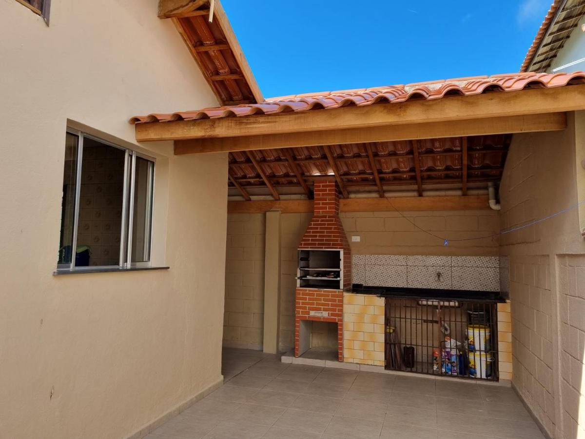 Confortavel Casa Com Piscina E Churrasqueira A 100M Da Praia Caraguatatuba Exterior foto